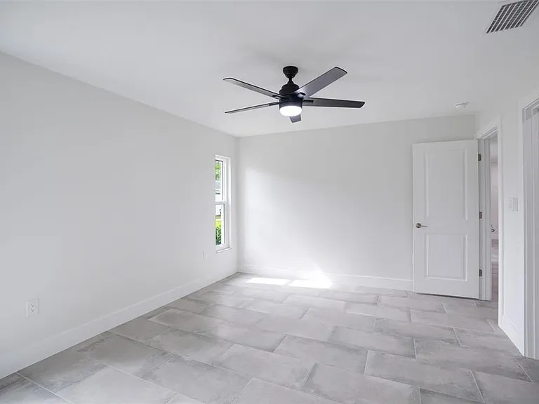 5528 Briarcliff Dr — Photo 20