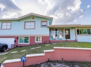 813 SE 10th Ter, Deerfield Beach, FL 33441