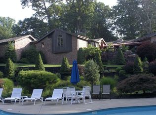 77 Alexander Dr, Mcmurray, PA 15317