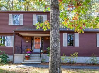 19 Gould Rd, Bedford, MA 01730