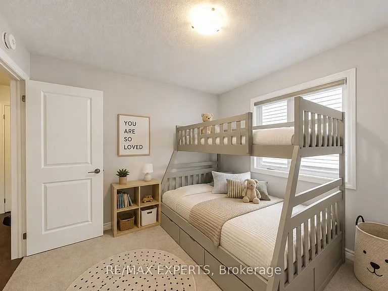162 Shepherd Dr — Photo 10