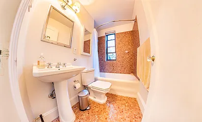 Rented by WIRE International Realty