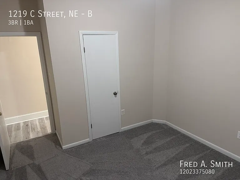 1219 C St NE #B — Photo 12