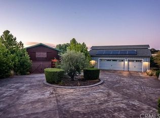 9285 N Forty Rd, Atascadero, CA 93422