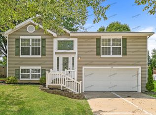 809 N Valleywind Ct, O Fallon, MO 63366