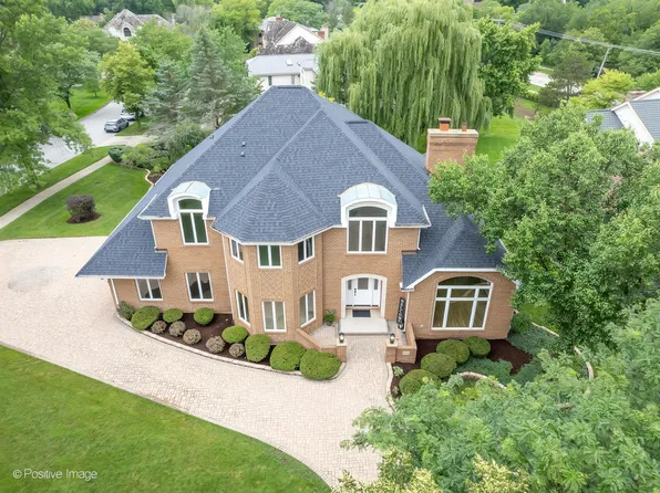 9108 Devon Ridge Dr, Burr Ridge, IL 60527