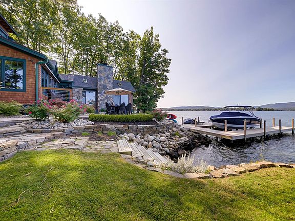 4th image of 3052 Oakley Way