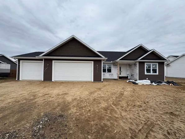 30801 Cynthia Dr, Elkhart, IN 46516
