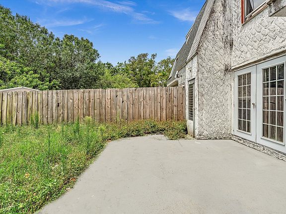 5th image of 264 Sunshine Drive