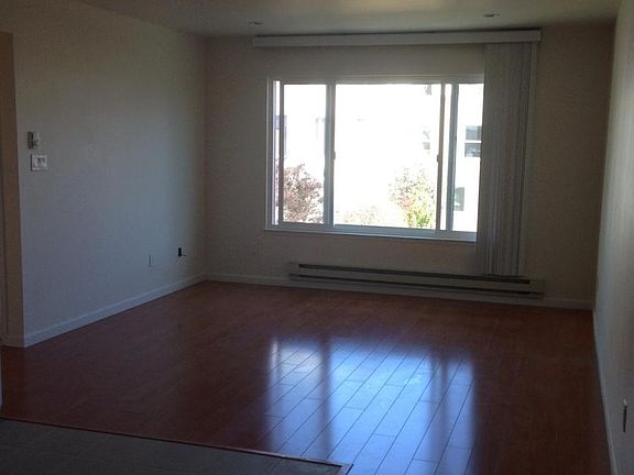 3rd image of 1266 17th Ave APT 5