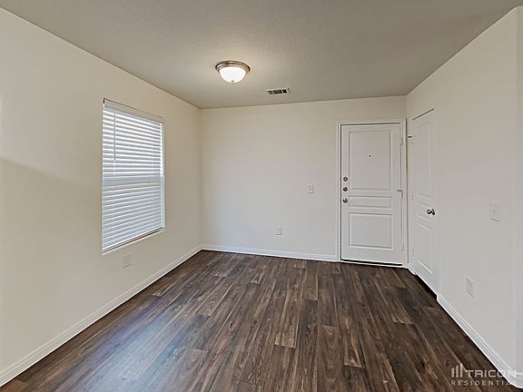 5th image of 9919 Dawson Hill Ln