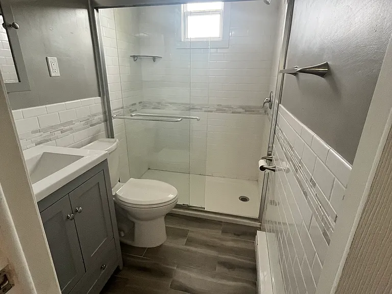 201 N Hamilton St #203 — Photo 7