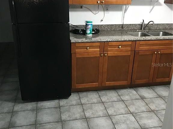 5th image of 1418 W Arctic St