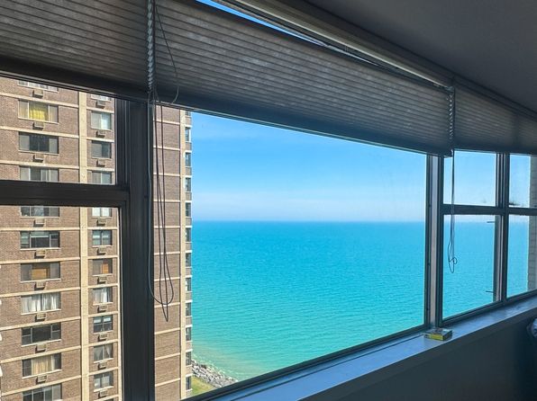 6301 N Sheridan Rd APT 14E, Chicago, IL 60660