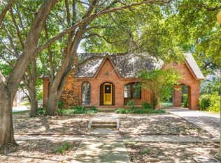 2711 Greene Ave, Fort Worth, TX 76109