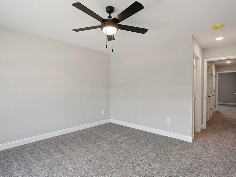 2815 Trenton Rd — Photo 28