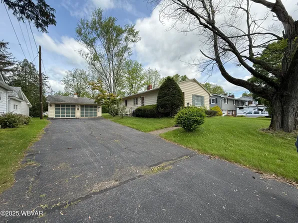 1714 Princeton Ave, Williamsport, PA 17701