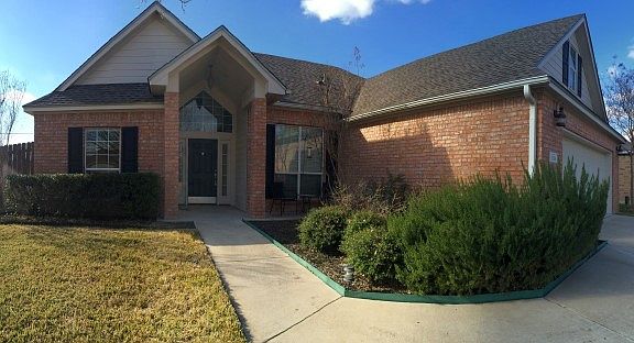 2nd image of 1104 Westend Dr