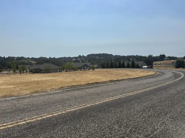 3438 Antonovich Rd, Valley Springs, CA 95252