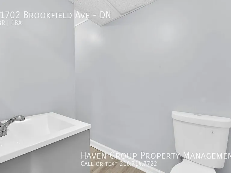 11702 Brookfield Ave #DN — Photo 14