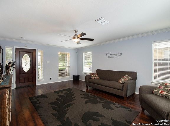 4th image of 10318 Appaloosa Bay