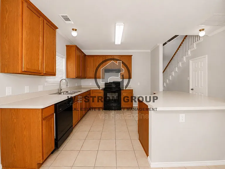 508 Lead Creek Dr — Photo 11