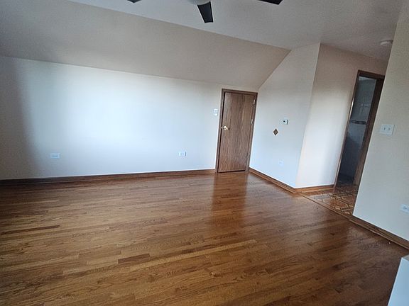 3rd image of 4508 S Avers Ave #2