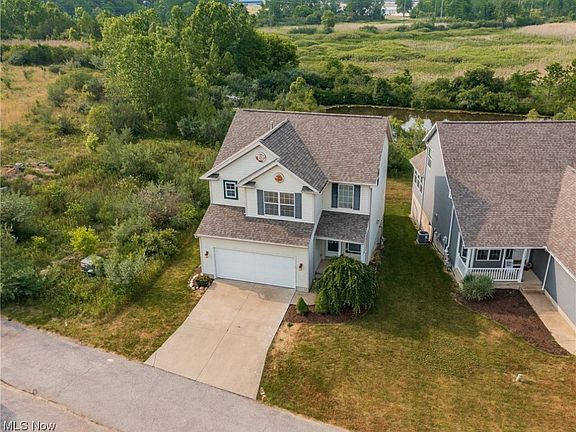 2nd image of 5315 Deer Trace Dr