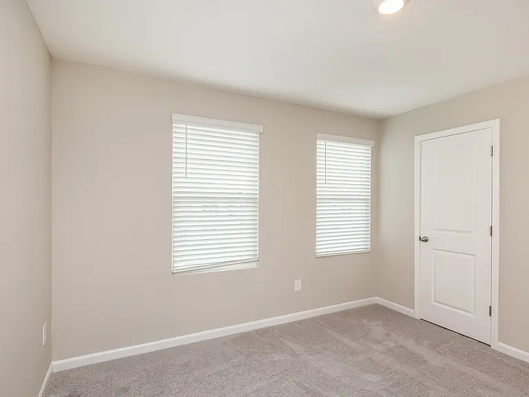 15 Streamview — Photo 15