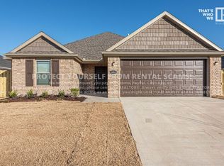 4466 W Havana Ave, Fayetteville, AR 72704