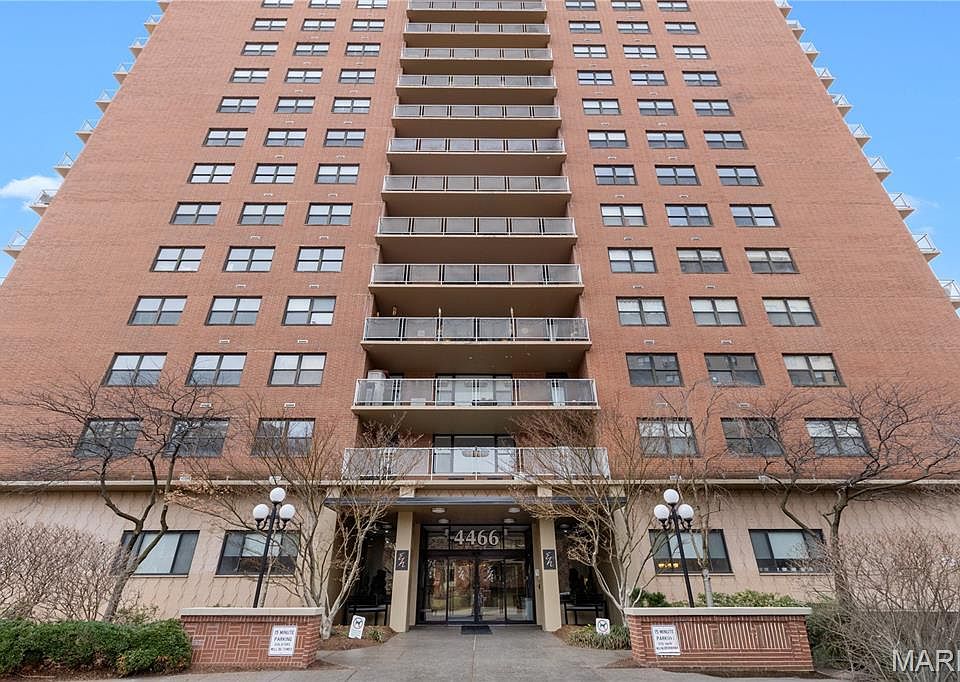 1st image of 4466 W Pine Blvd APT 6G