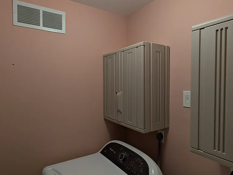 228 Birch Hollow Dr — Photo 16