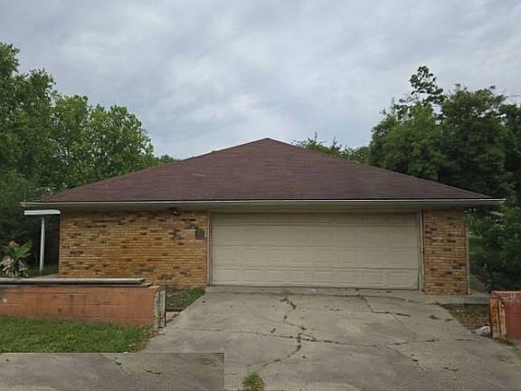 4th image of 11538 Francine St