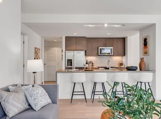 51 Innes Ct APT 204, San Francisco, CA 94124