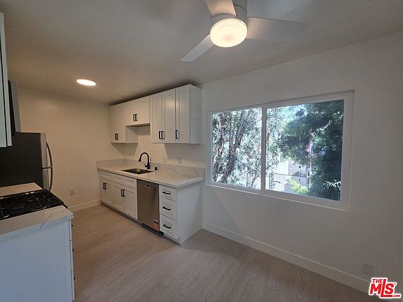 3rd image of 1411 Innes Pl #3