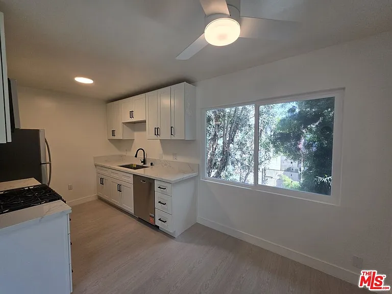 1411 Innes Pl #3 — Photo 3