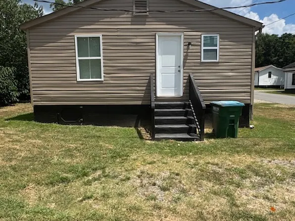 513 E Pennsylvania Ave, Bessemer City, NC 28016