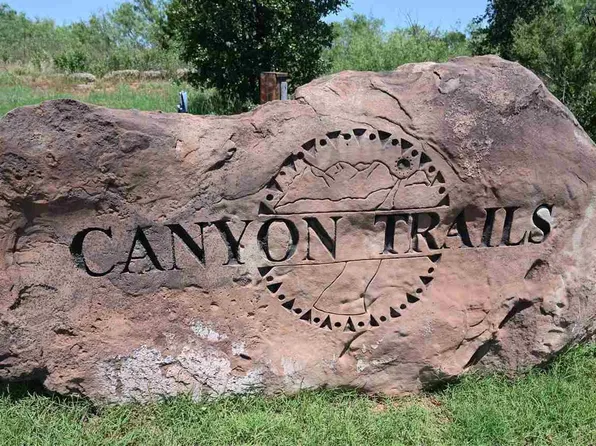 4218 Canyon Trails Dr, Wichita Falls, TX 76309
