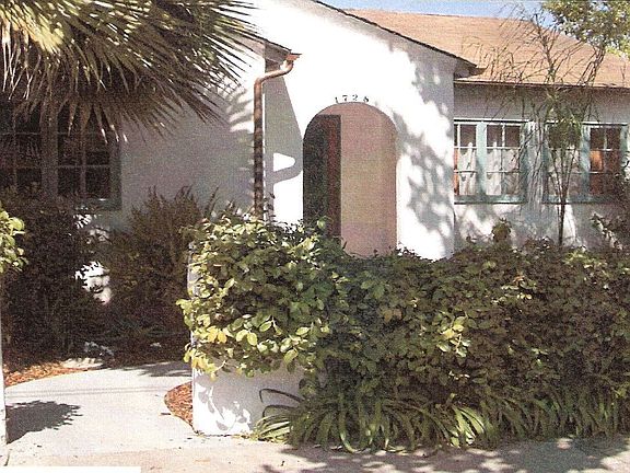 2nd image of 1728 Villa Ave