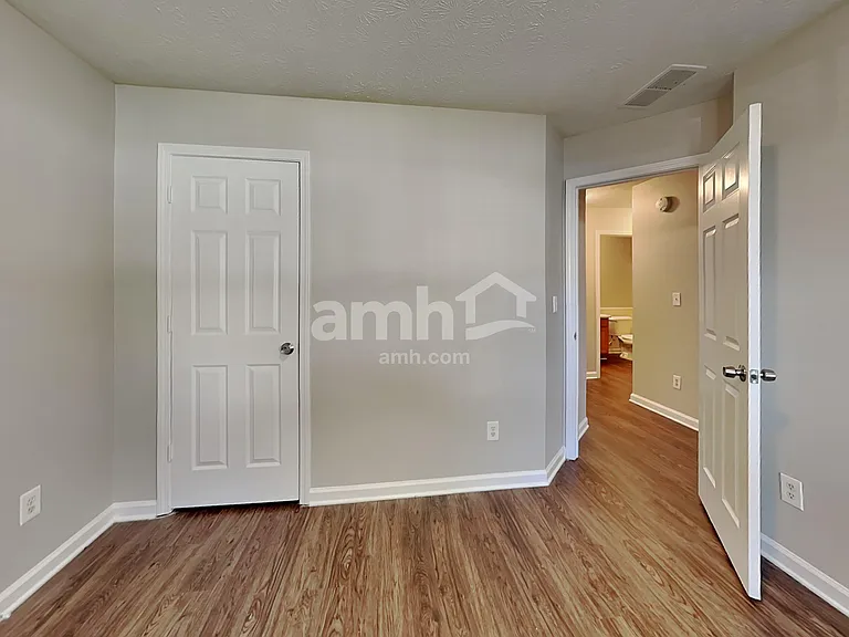 1225 Stephens Pond Vw — Photo 14