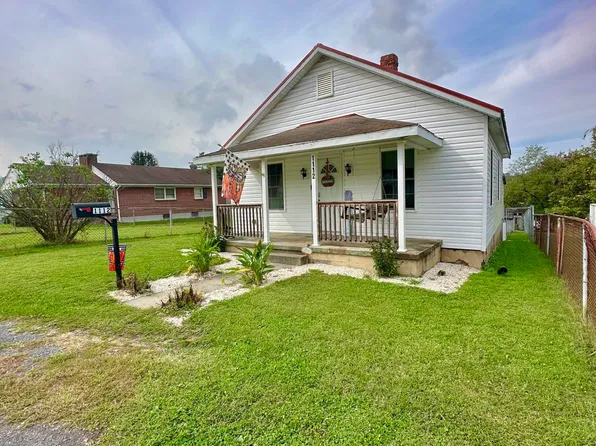1112 N Rockbridge Ave, Covington, VA 24426