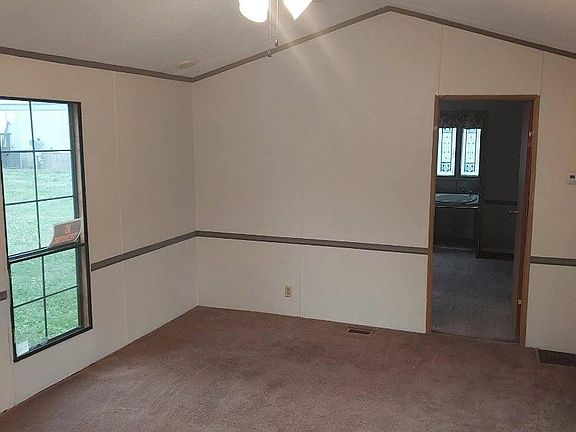 4th image of 109 Jordan Dr