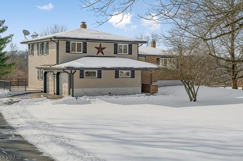 1st image of 16 SCHAAF ROAD