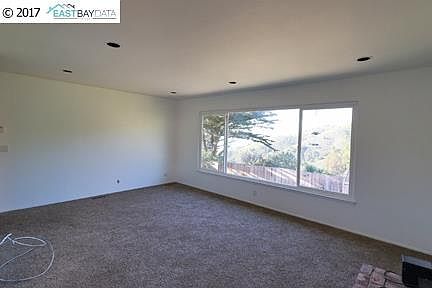 3rd image of 1101 Fassler Ave