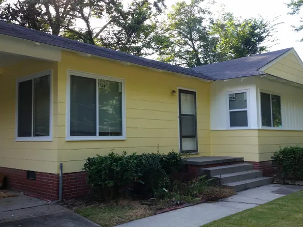 3804 Halls Ferry Rd, Vicksburg, MS 39180