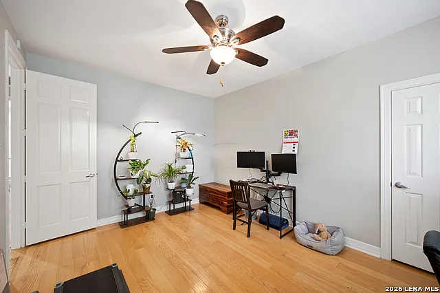 109 Trailcrest St — Photo 37