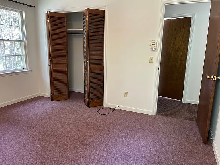 1180 Robinhood Rd — Photo 25