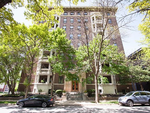 2nd image of 501 Clara Ave #525-302