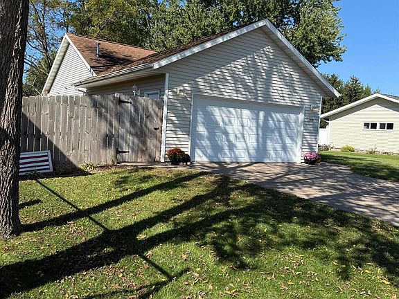 5th image of 1517 Lincoln Ave