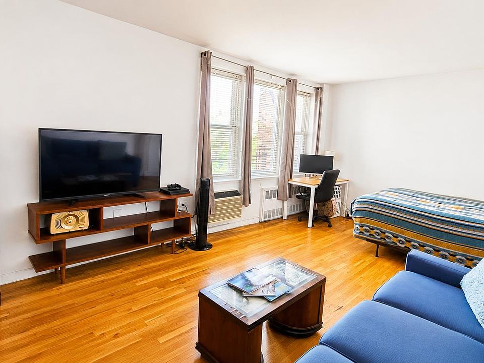 1st image of 333 Bronx River Road #619